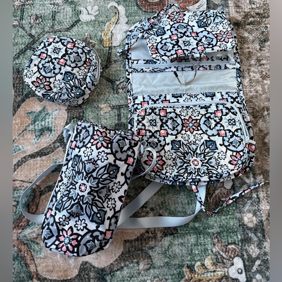 Vera Bradley Accessories - Vera Bradley Set